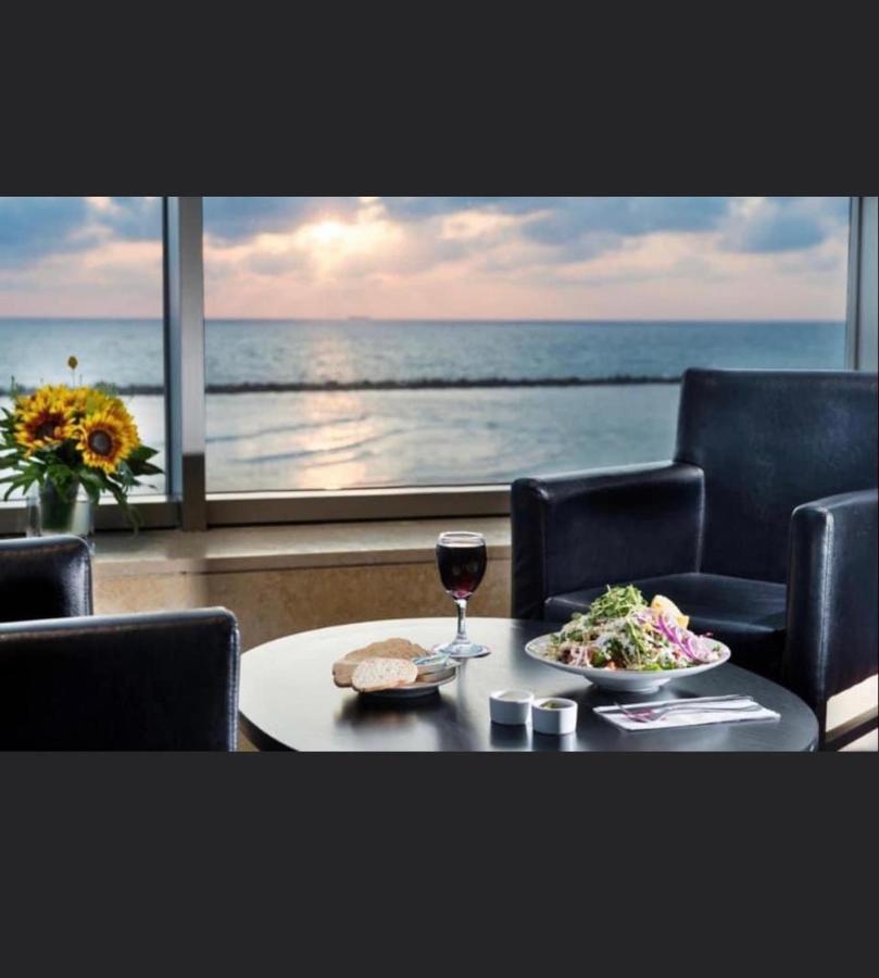 Almog Tower Aparthotel Haifa Exterior foto