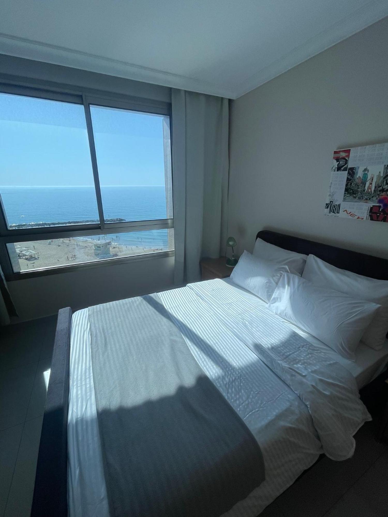 Almog Tower Aparthotel Haifa Exterior foto