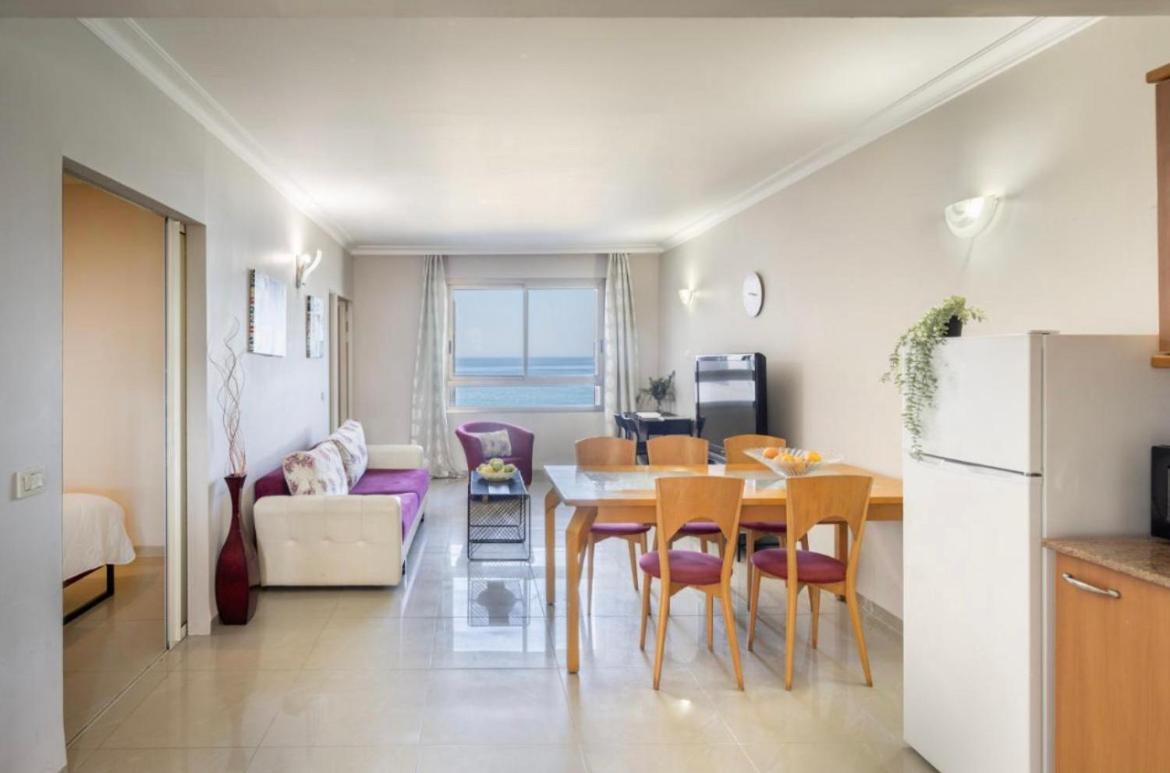 Almog Tower Aparthotel Haifa Exterior foto