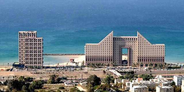 Almog Tower Aparthotel Haifa Exterior foto